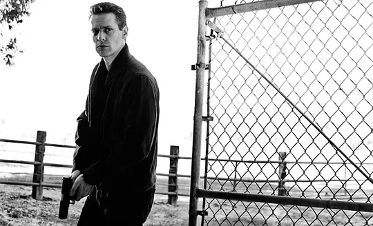 【火线警探 】高清 全6季 剧情 犯罪 美剧 | 在这最后一季中，雷伦是否能在调回迈阿密与家人团聚之前，亲手拿下老对头博伊德